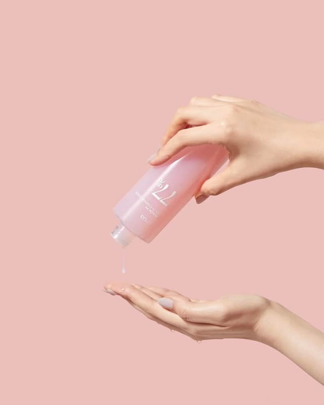 Rice 70 Glow Milky Toner